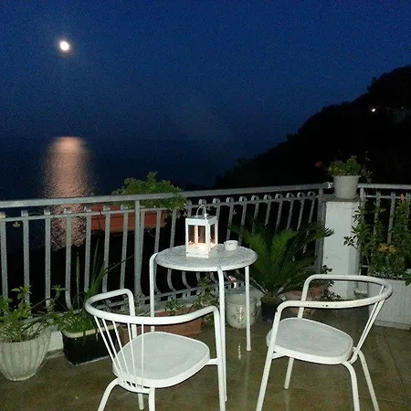 Affittacamere Camera Vista Mare Sunrise-Top Panorama in Sirolo Sirolo