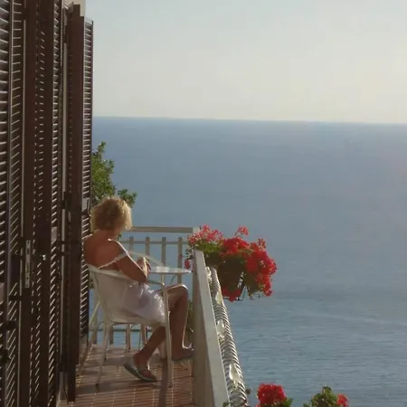 Vista Mare Sunrise-top Panorama-only Adults 3* סירולו