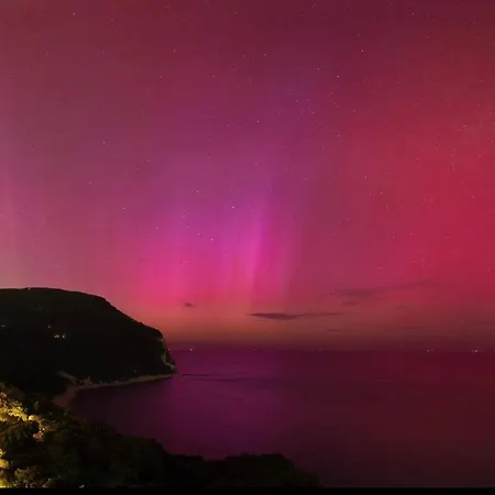 בית הארחה Vista Mare Sunrise-top Panorama-only Adults 3*