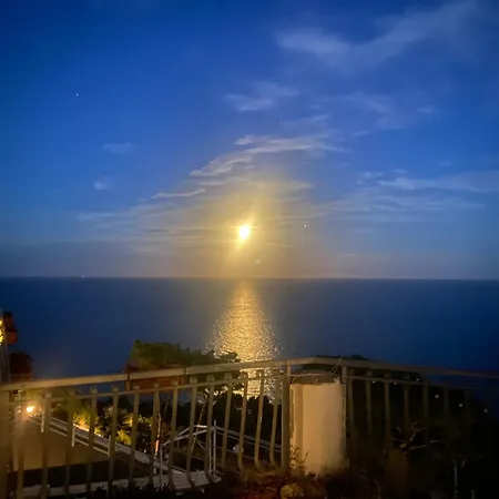 בית הארחה Vista Mare Sunrise-top Panorama-only Adults