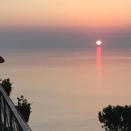 בית הארחה Vista Mare Sunrise-top Panorama-only Adults