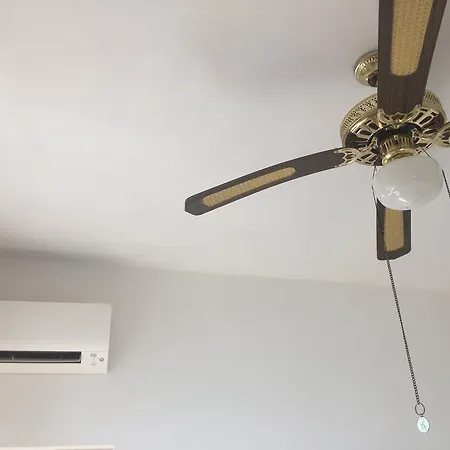 בית הארחה Vista Mare Sunrise-top Panorama-only Adults סירולו