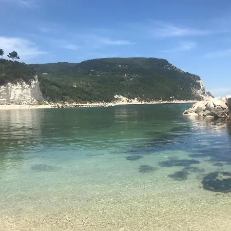 בית הארחה Vista Mare Sunrise-top Panorama-only Adults 3*